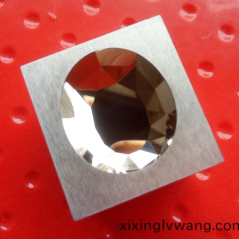 鑲件(jian)導(dao)筦類15