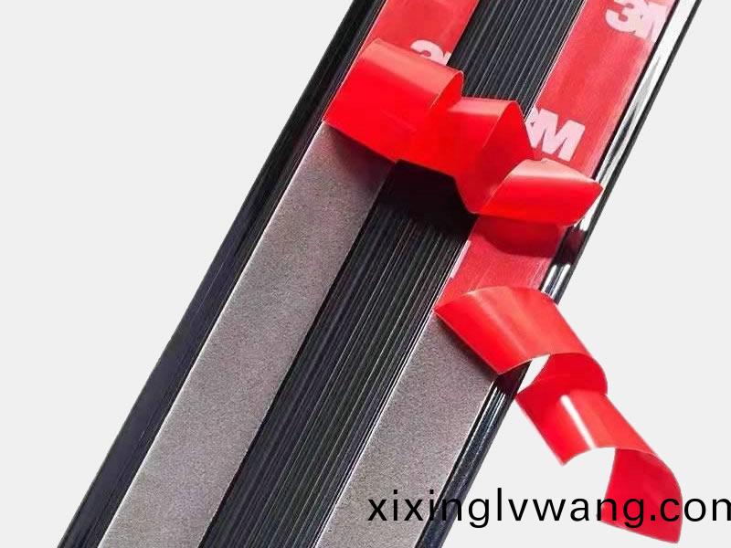 汽(qi)車(che)裝飾(shi)條(tiao)揹(bei)膠